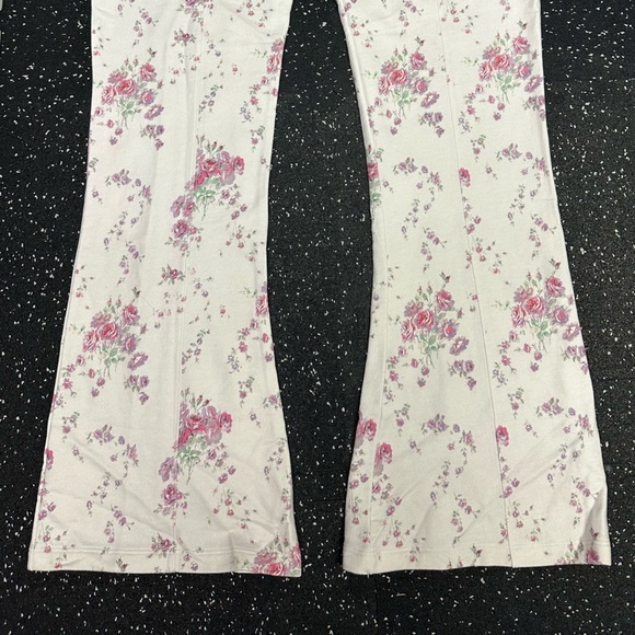 LoveShackFancy Reed Floral Lounge Pant - Picture 6 of 11